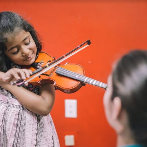 girl-violin