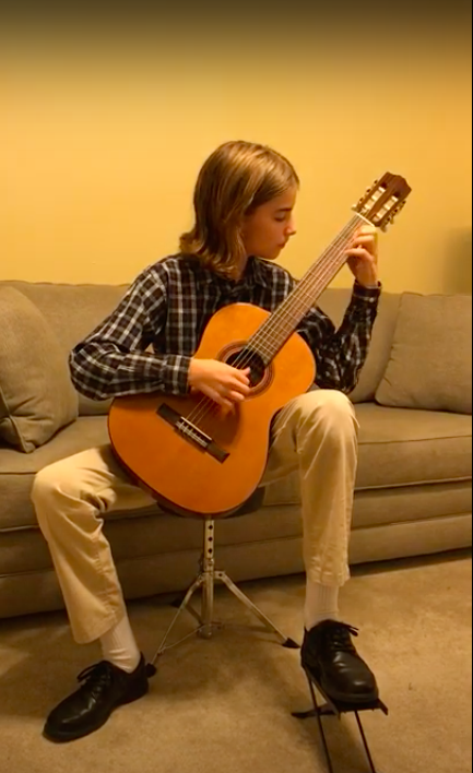 MLE Guitar Student Wins Baroque Competition